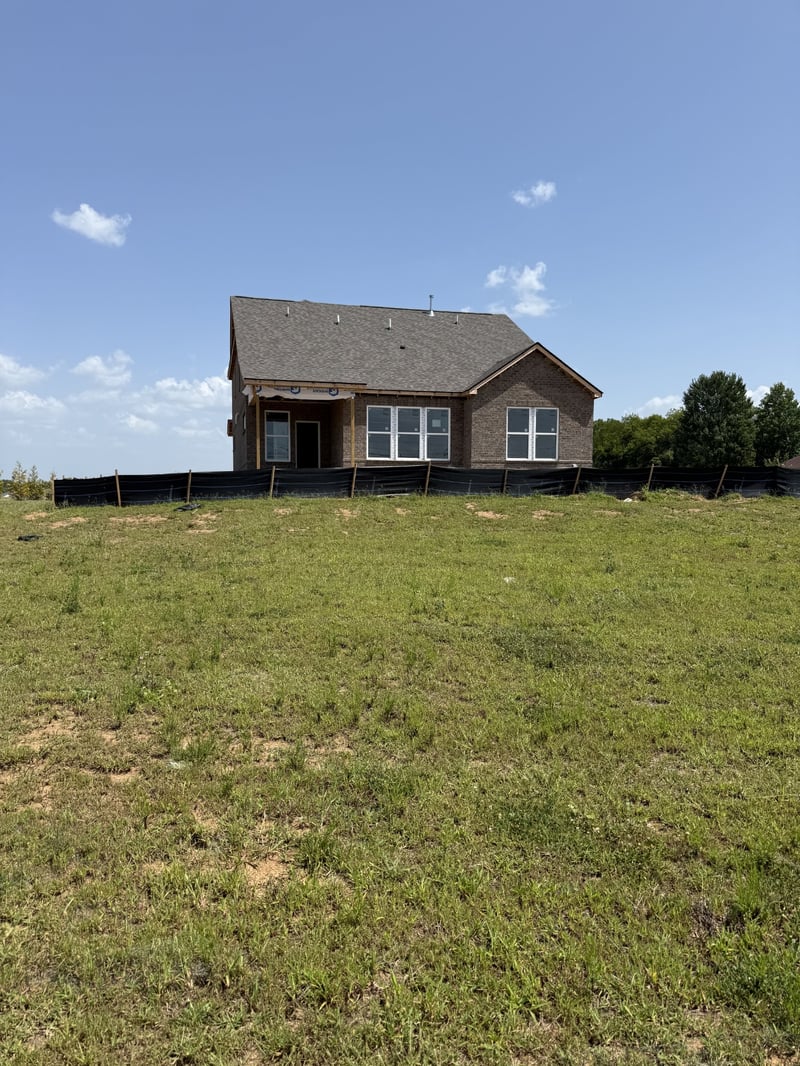 3640 Heartland Dr, Columbia, TN 38401