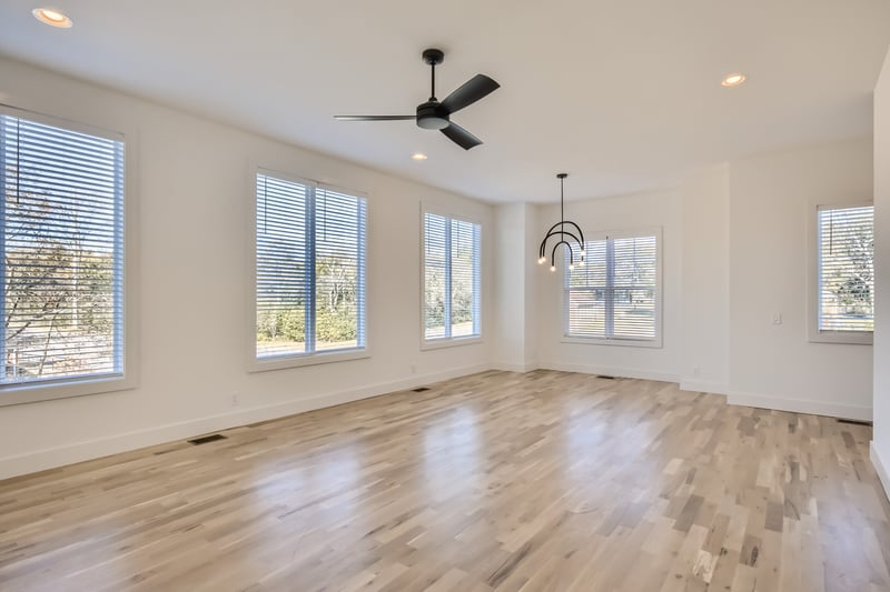 401 Serenity Ln, Nashville, TN 37207