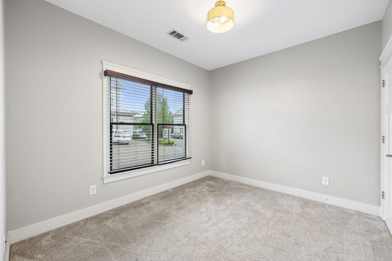 143 Gale Park Ln, Nashville, TN 37204