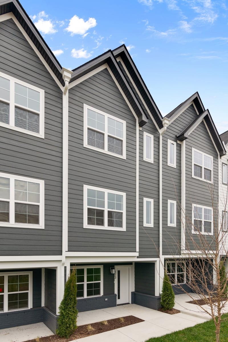 700 N Dupont Ave #204, Madison, TN 37115