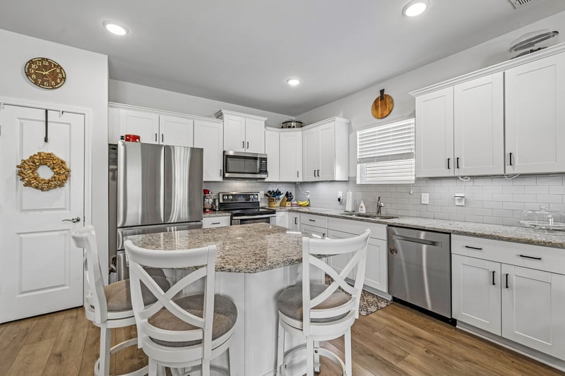 2016 Lindsey Way, Lebanon, TN 37087