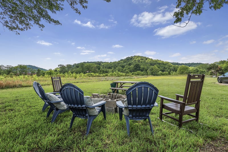 4686 Lickton Pike, Whites Creek, TN 37189