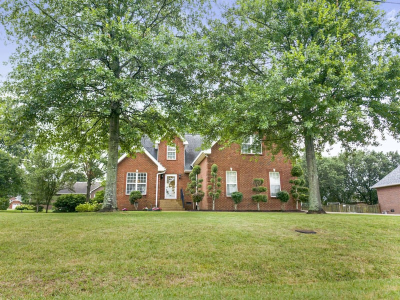 306 Chestnut Ln, Lebanon, TN 37087
