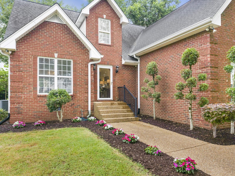306 Chestnut Ln, Lebanon, TN 37087
