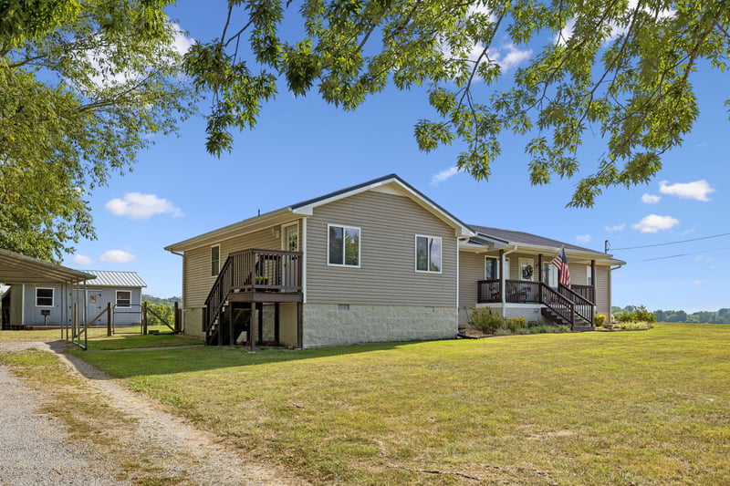930 Neal Rd, Watertown, TN 37184