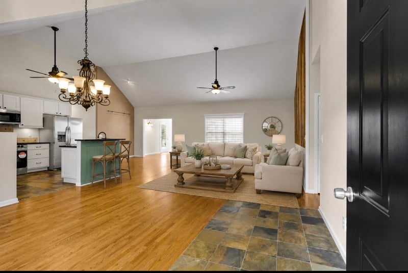 2118 Sue Ln, Spring Hill, TN 37174