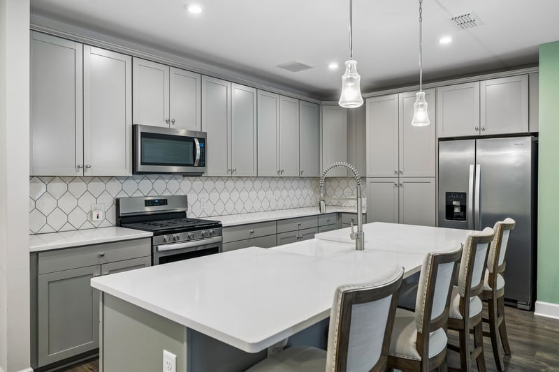 141 Saundersville Rd #1208, Hendersonville, TN 37075