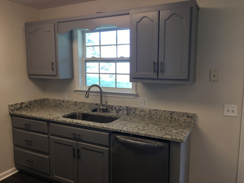 2012 Stafford Dr, Columbia, TN 38401