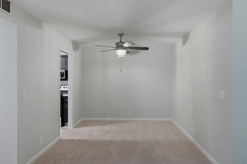 555 N Dupont Ave #D82, Madison, TN 37115