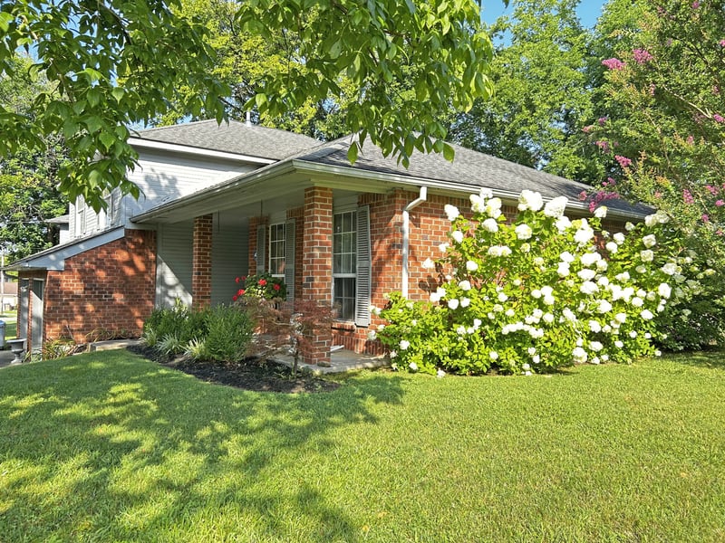 1717 Ridgemere Ct, Hermitage, TN 37076