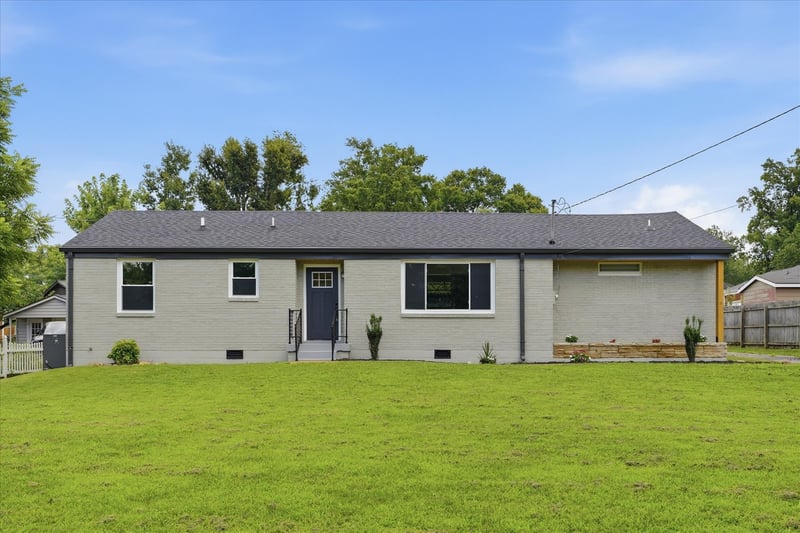 307 Seneca Dr, Nashville, TN 37214