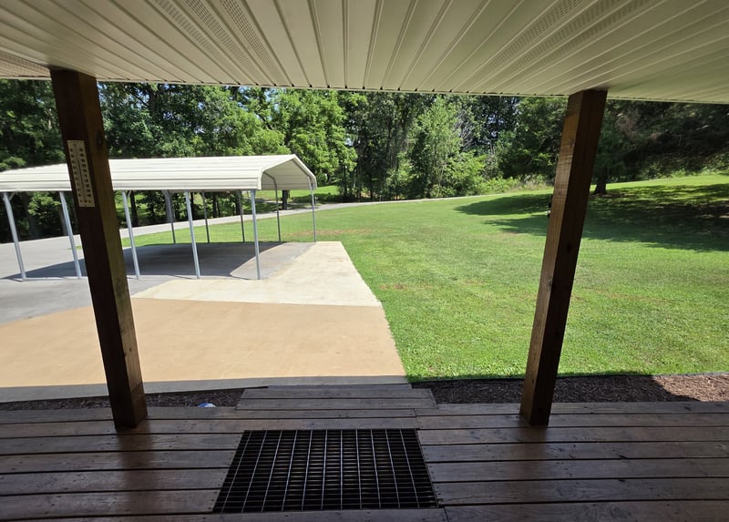 3044 Henderson Rd, Springfield, TN 37172