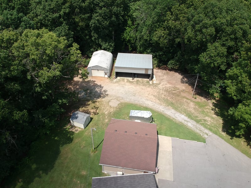 3044 Henderson Rd, Springfield, TN 37172