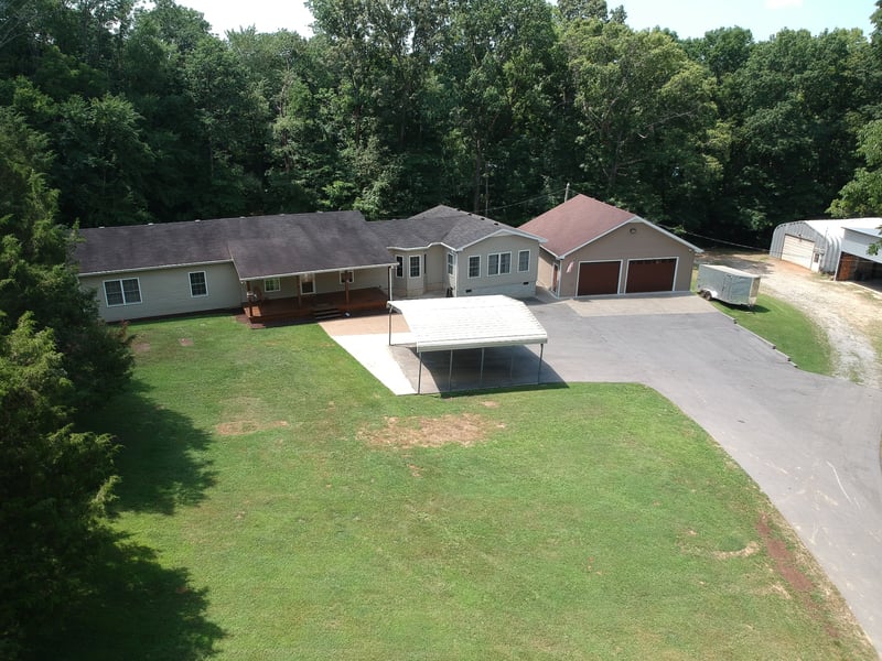 3044 Henderson Rd, Springfield, TN 37172