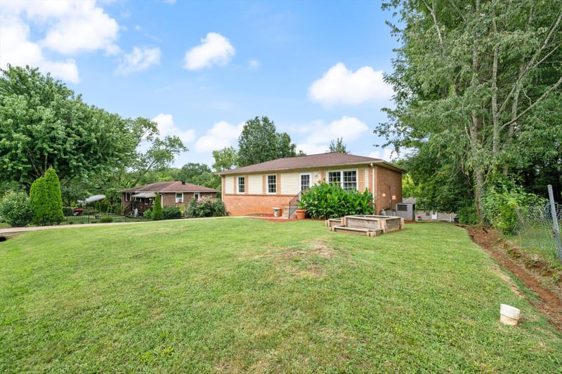 117 Mimosa Dr, Springfield, TN 37172