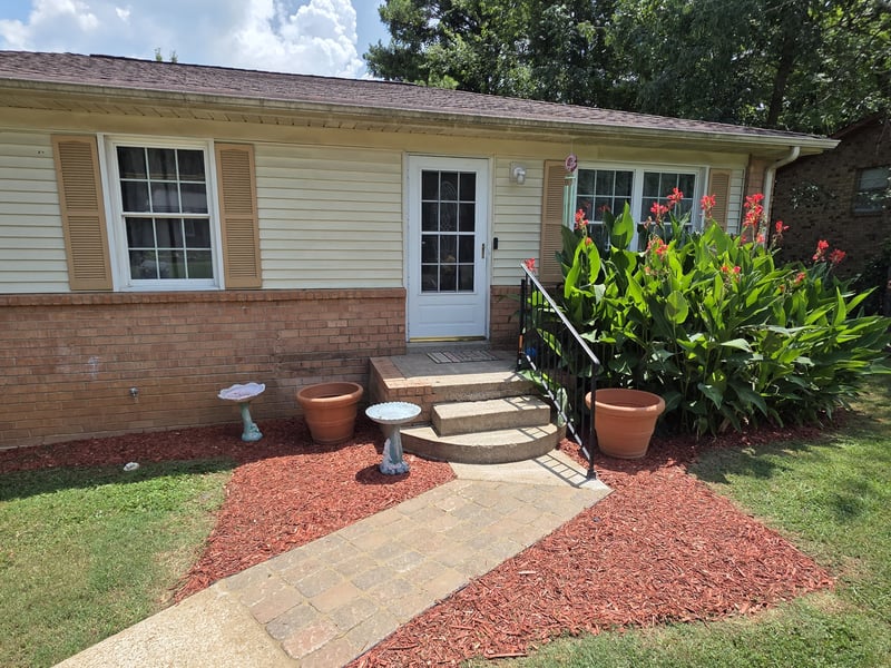 117 Mimosa Dr, Springfield, TN 37172
