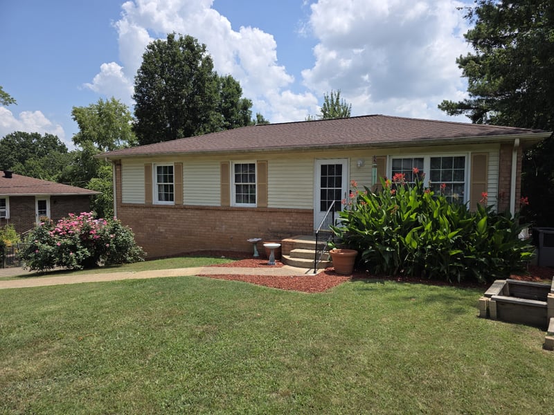117 Mimosa Dr, Springfield, TN 37172