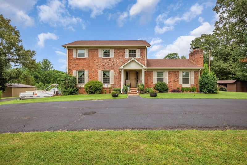 3920 Highway 47 , Charlotte, TN 37036