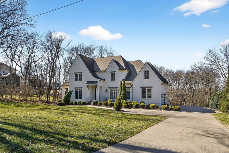 6732 Darden Pl, Nashville, TN 37205
