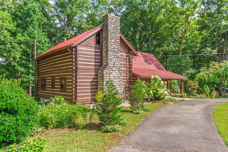 3608 Sams Creek Rd, Pegram, TN 37143