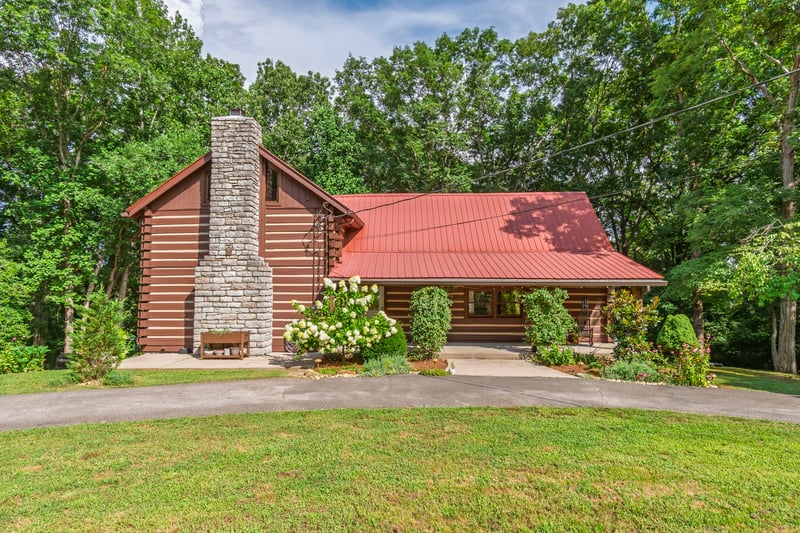 3608 Sams Creek Rd, Pegram, TN 37143