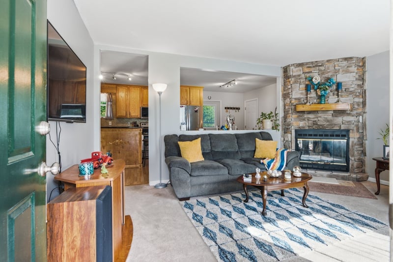 200 Davis Dr, Columbia, TN 38401