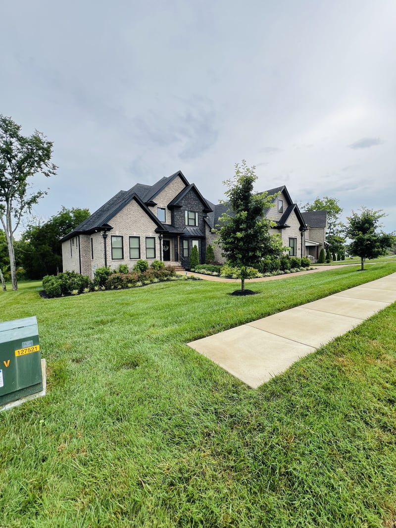 1003 Quillen Way, Lebanon, TN 37087
