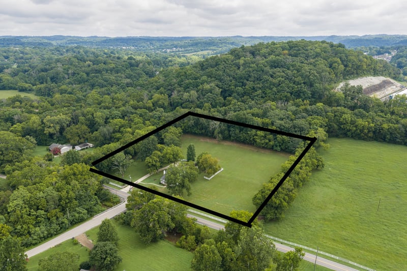 7996 Old Springfield Pike, Goodlettsville, TN 37072