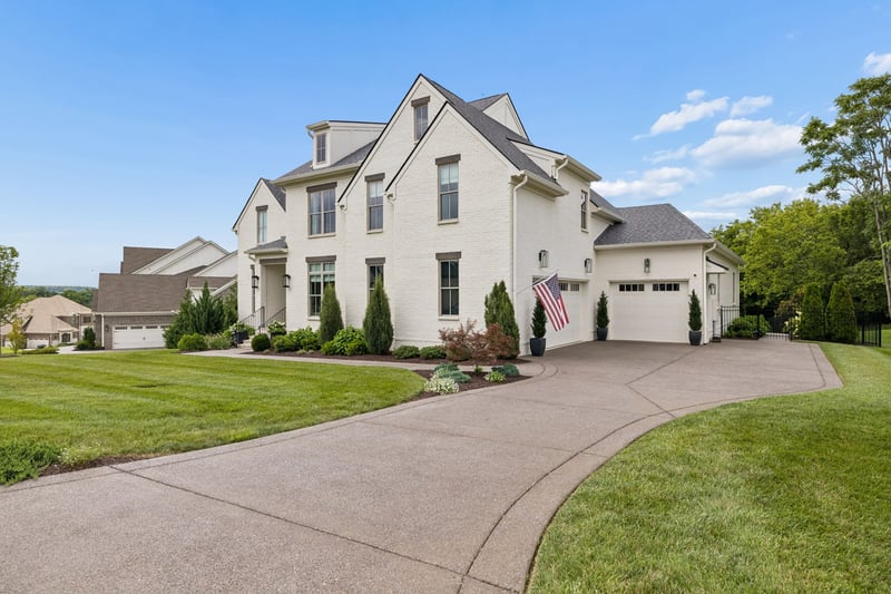 4770 Woodrow Pl, Arrington, TN 37014