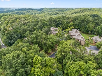 766 Harpeth Trace Dr, Nashville, TN 37221