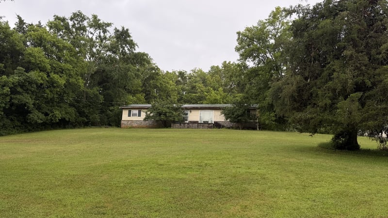 1103 Cartwright Cir, Goodlettsville, TN 37072