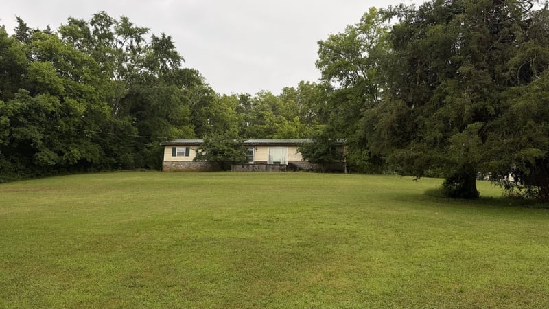 1103 Cartwright Cir, Goodlettsville, TN 37072