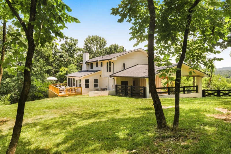 6620 Brookmont Ter, Nashville, TN 37205