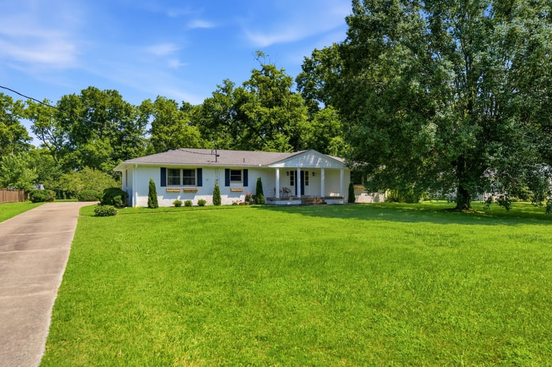 202 Harpeth Hills Dr, Franklin, TN 37069