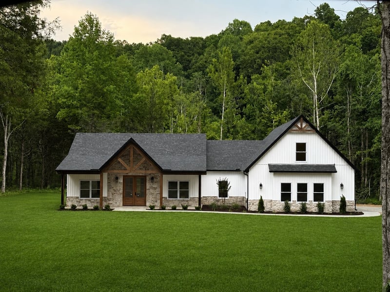 903 Furnace Hollow Rd, Dickson, TN 37055
