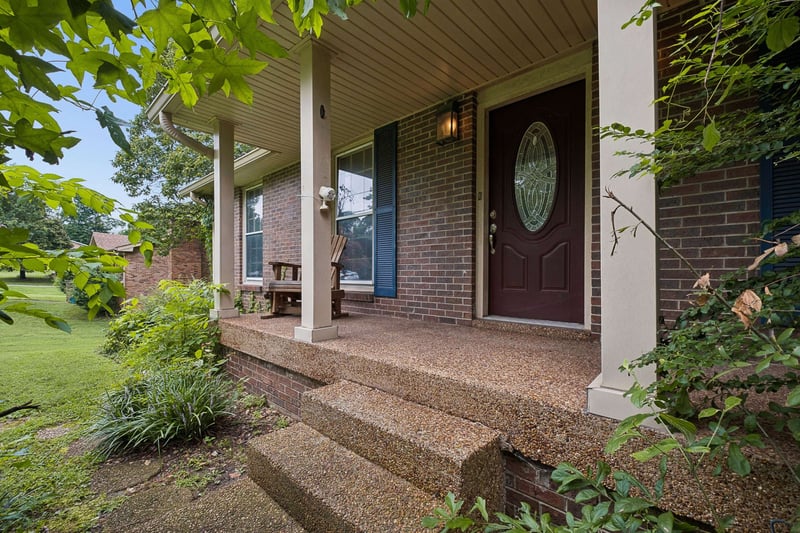 125 Medearis Dr, Old Hickory, TN 37138