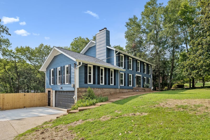 103 Jefferson Dr, Hendersonville, TN 37075