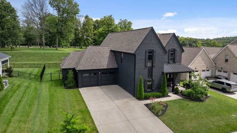 6012 Emma Victoria Dr, Franklin, TN 37064