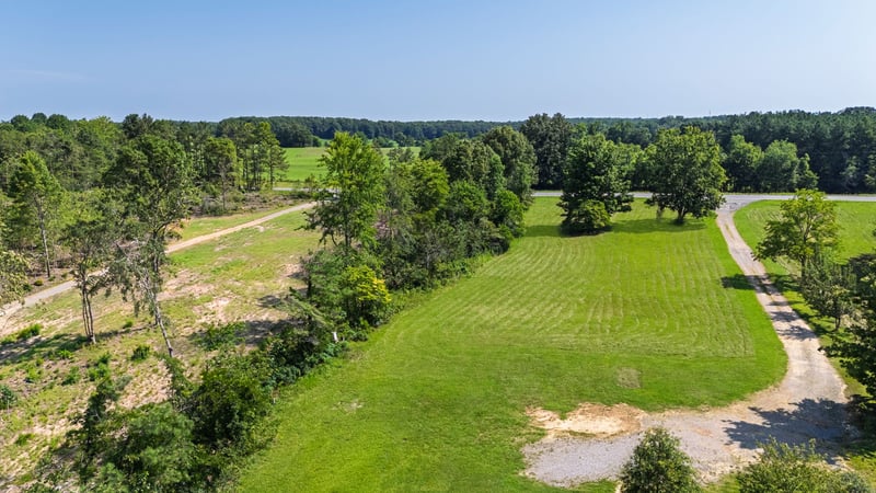 1335 Highway 96 , Fairview, TN 37062
