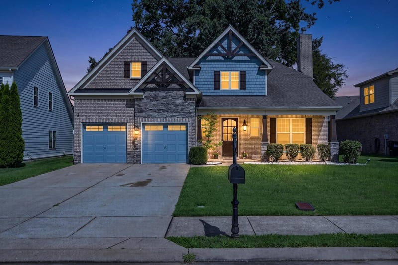 1109 Stockwell Dr, Murfreesboro, TN 37128