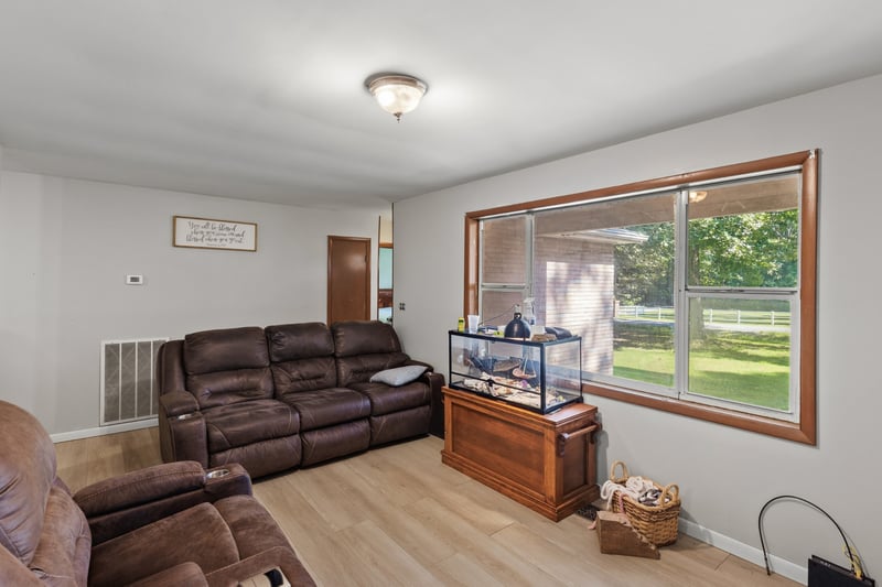 2262 Pleasant View Rd, Pleasant View, TN 37146