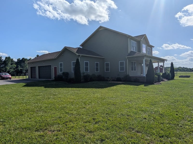 199 Walnut Grove Rd, Christiana, TN 37037