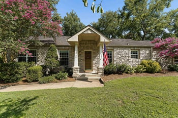 3724 Woodmont Ln, Nashville, TN 37215