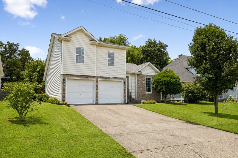 2224 Green Trails Dr, Antioch, TN 37013