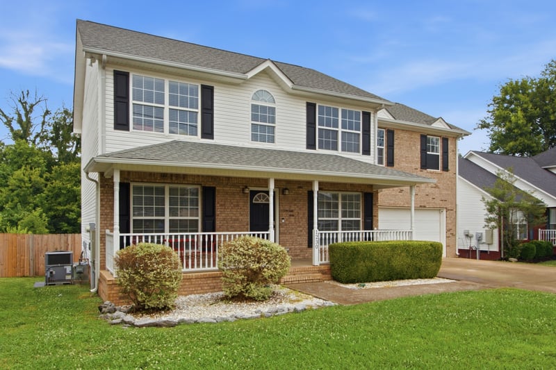 1230 Baker Creek Dr, Spring Hill, TN 37174