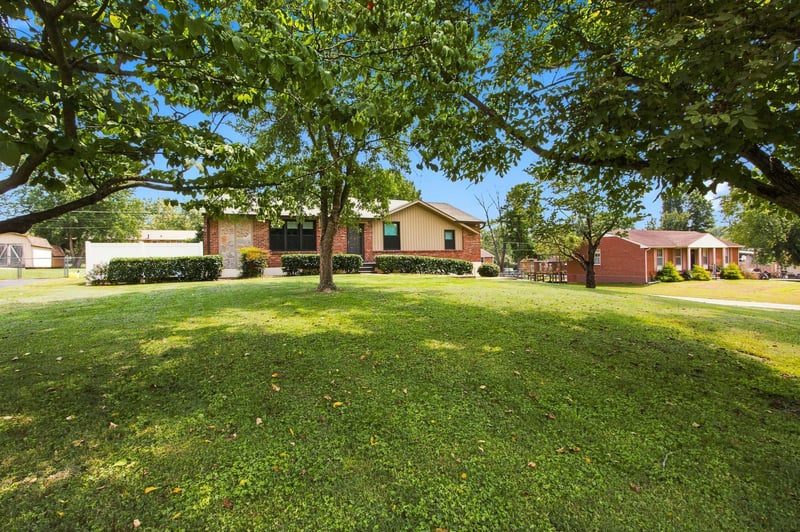 4009 Knud Dr, Columbia, TN 38401