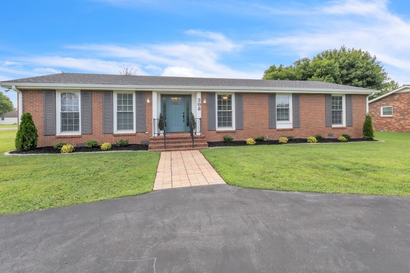 308 Westhill Dr, Lebanon, TN 37087