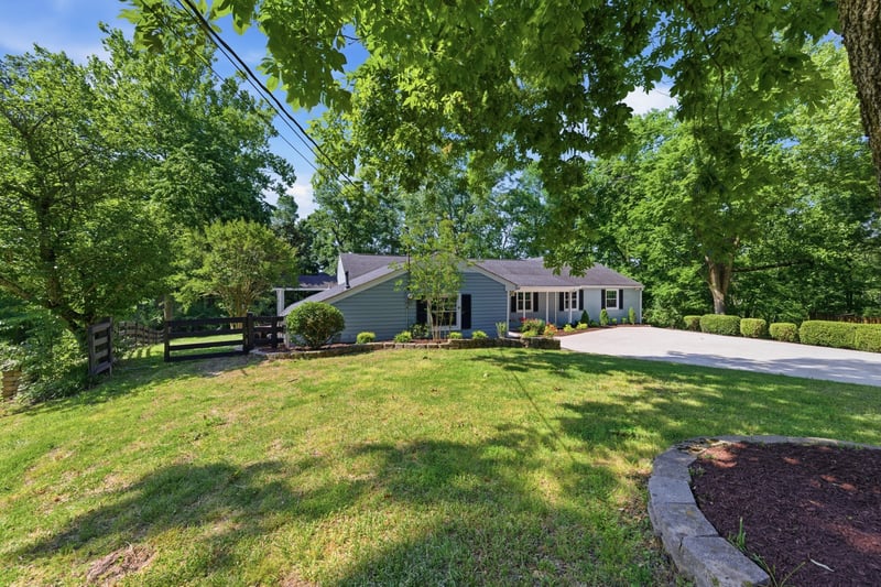 721 Stirrup Ct, Nashville, TN 37221