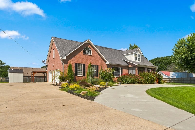7556 Darby Rd, Goodlettsville, TN 37072