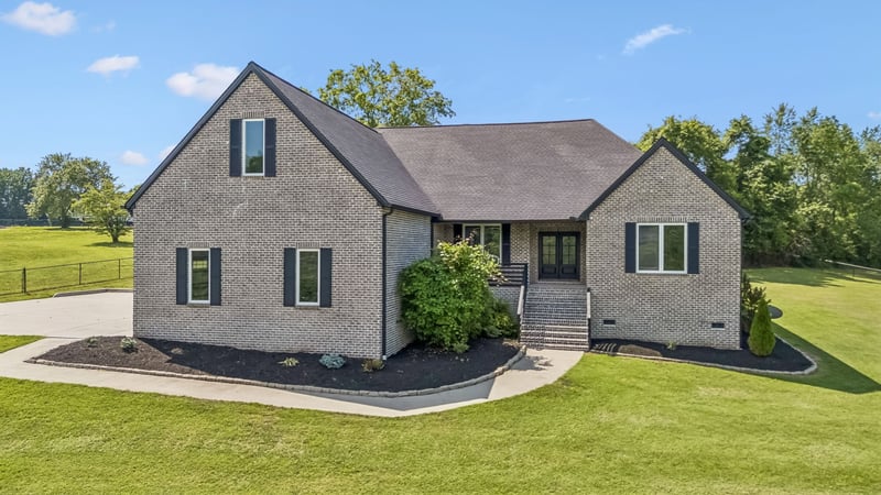 1001 Lock 4 Rd, Gallatin, TN 37066